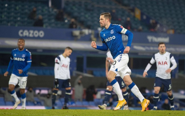 到团队英雄 到团队英雄