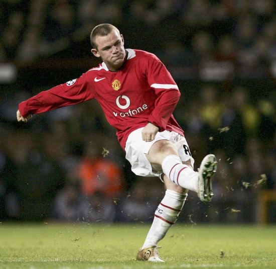 还包括中场 还包括中场